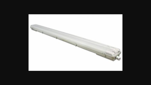 MasterLED 120 cm-es armatúra 2x18 W-os víztiszta fedéllel  hideg fehér LED fénycsövekkel